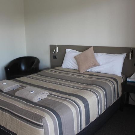 Centrepoint Motel Dubbo Exterior photo